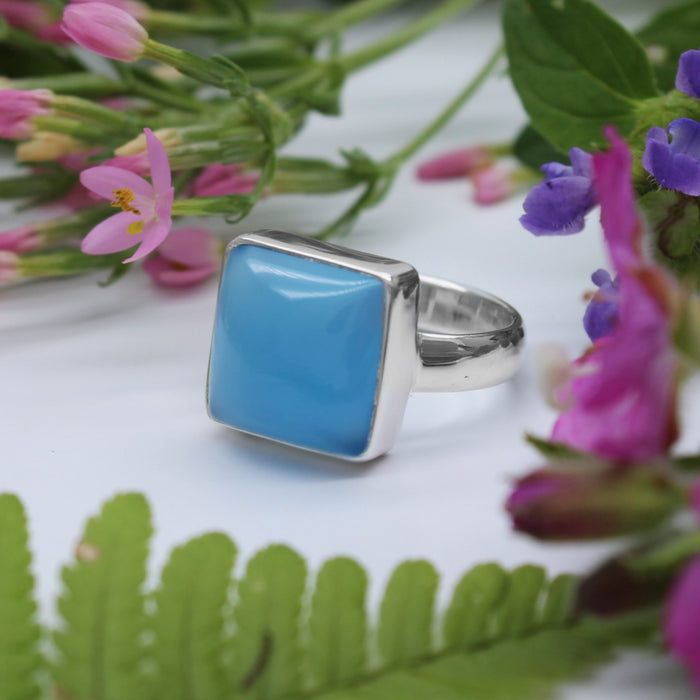 SUMMER STREAM - Sterling Silver & Blue Chalcedony Ring - US 5