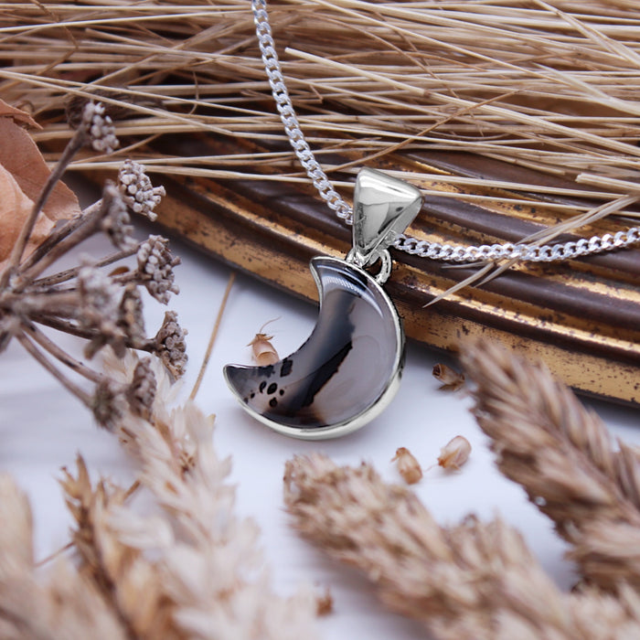 HARVEST MOON - Sterling Silver & Montana Agate Necklace