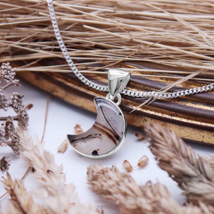 HARVEST MOON - Sterling Silver & Montana Agate Necklace