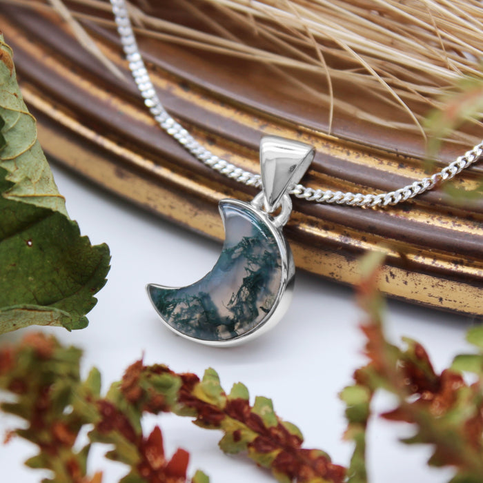 WOODLAND ECLIPSE - Sterling Silver & Moss Agate Necklace