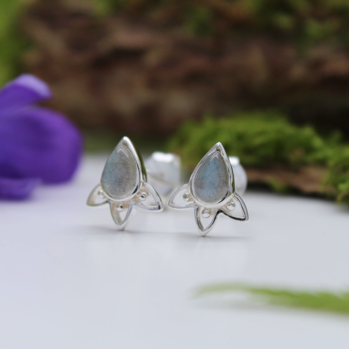 ARIA - Sterling Silver & Labradorite Stud Earrings