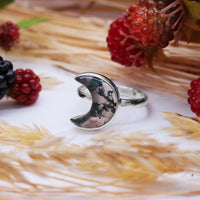 WOODLAND ECLIPSE - Sterling Silver & Moss Agate Ring - US 9