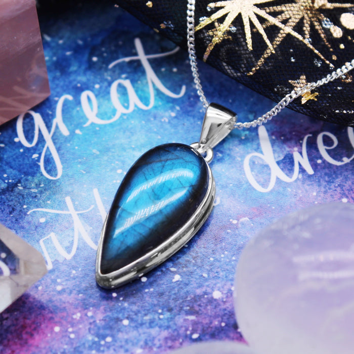 MIDNIGHT SKIES - Sterling Silver & Labradorite Necklace