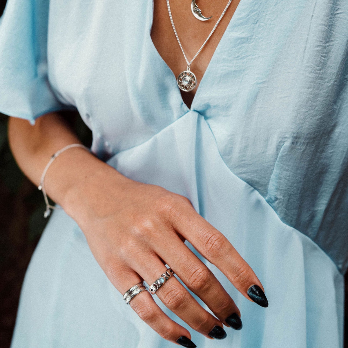 JUST A PHASE - Sterling Silver & Moonstone Ring