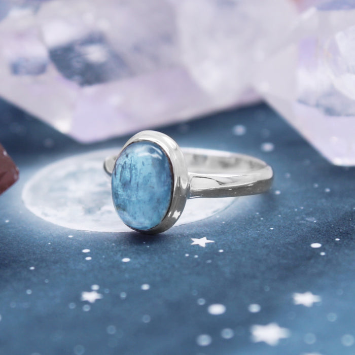 OASIS- Sterling Silver & Aqua Kyanite Ring - US 7